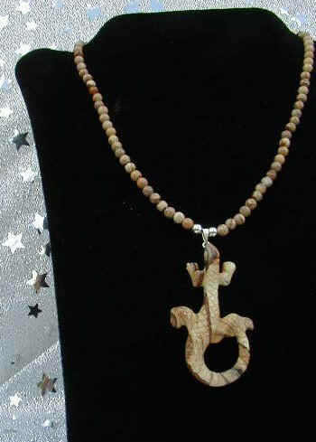 006.jpg (54265 bytes)