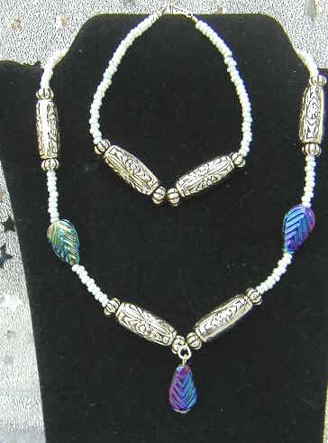 0108.jpg (86073 bytes)