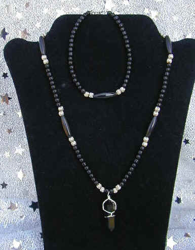 062.jpg (88131 bytes)